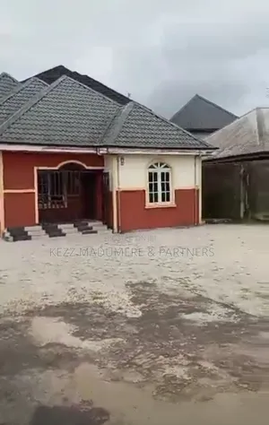 3bdrm Bungalow in Rumuahulu , Port for sale