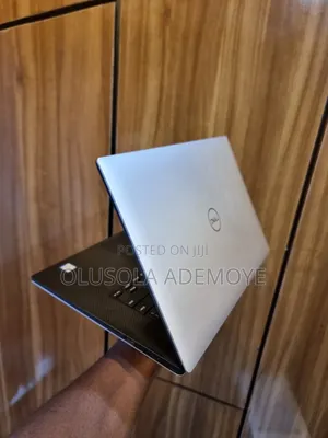 Laptop Dell Precision 5530 16GB Intel Core i7 SSD 512GB