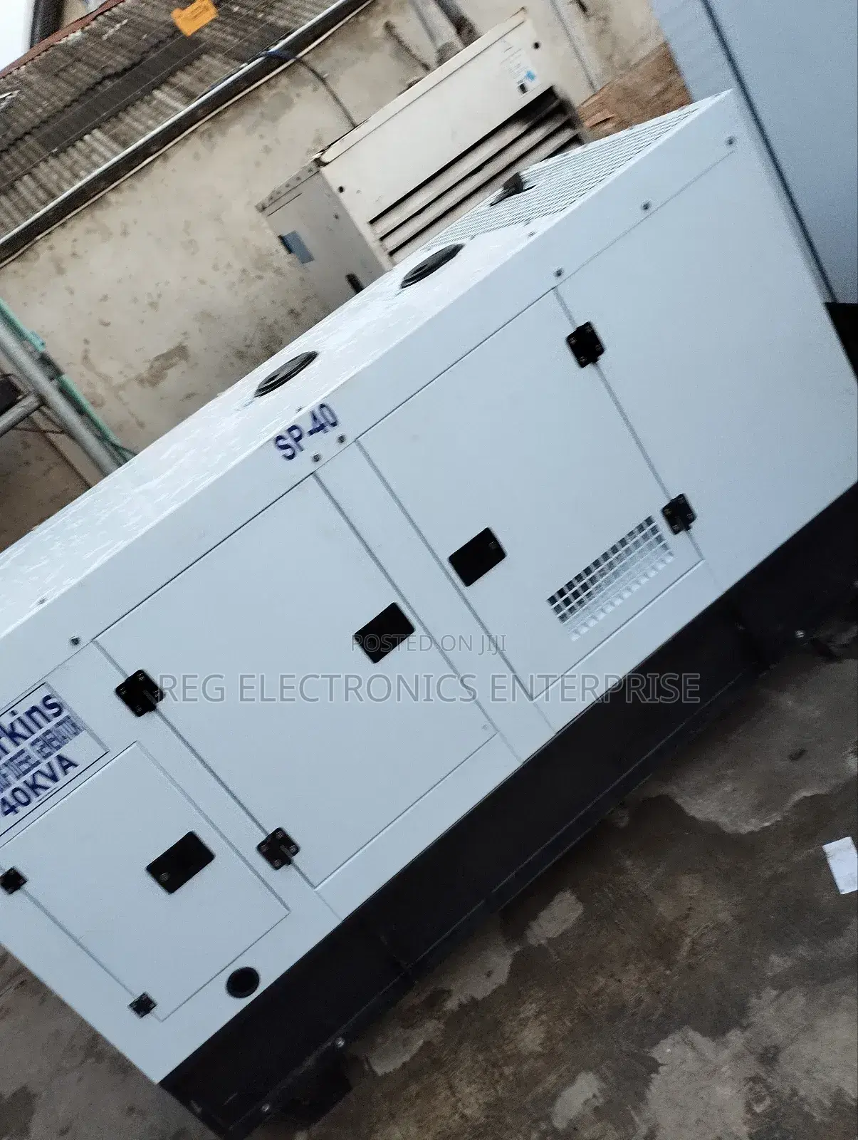 40 KVA Perkins Soundproof Generator