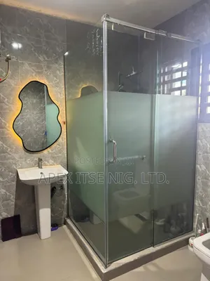 Mirror Shower Cubicle