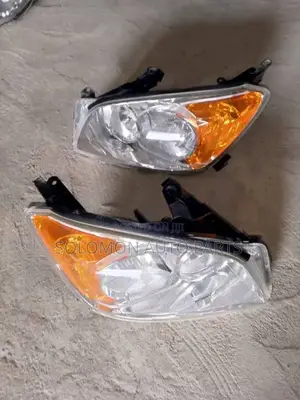 Headlamp Rav4 2010/12