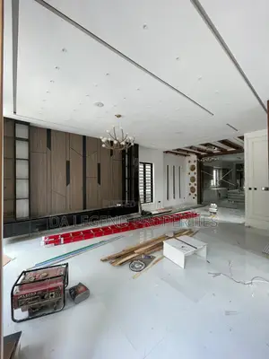 5bdrm Duplex in Lekki for sale