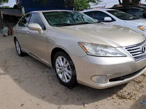 Lexus ES 350 2012 Gold