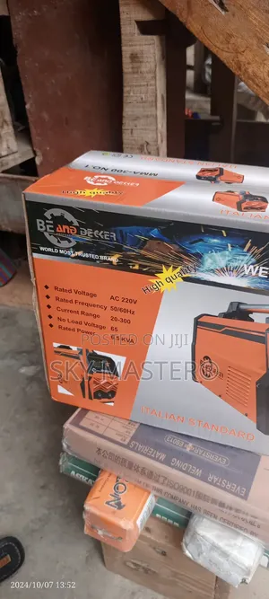 Be Decker Welding Machine 300A
