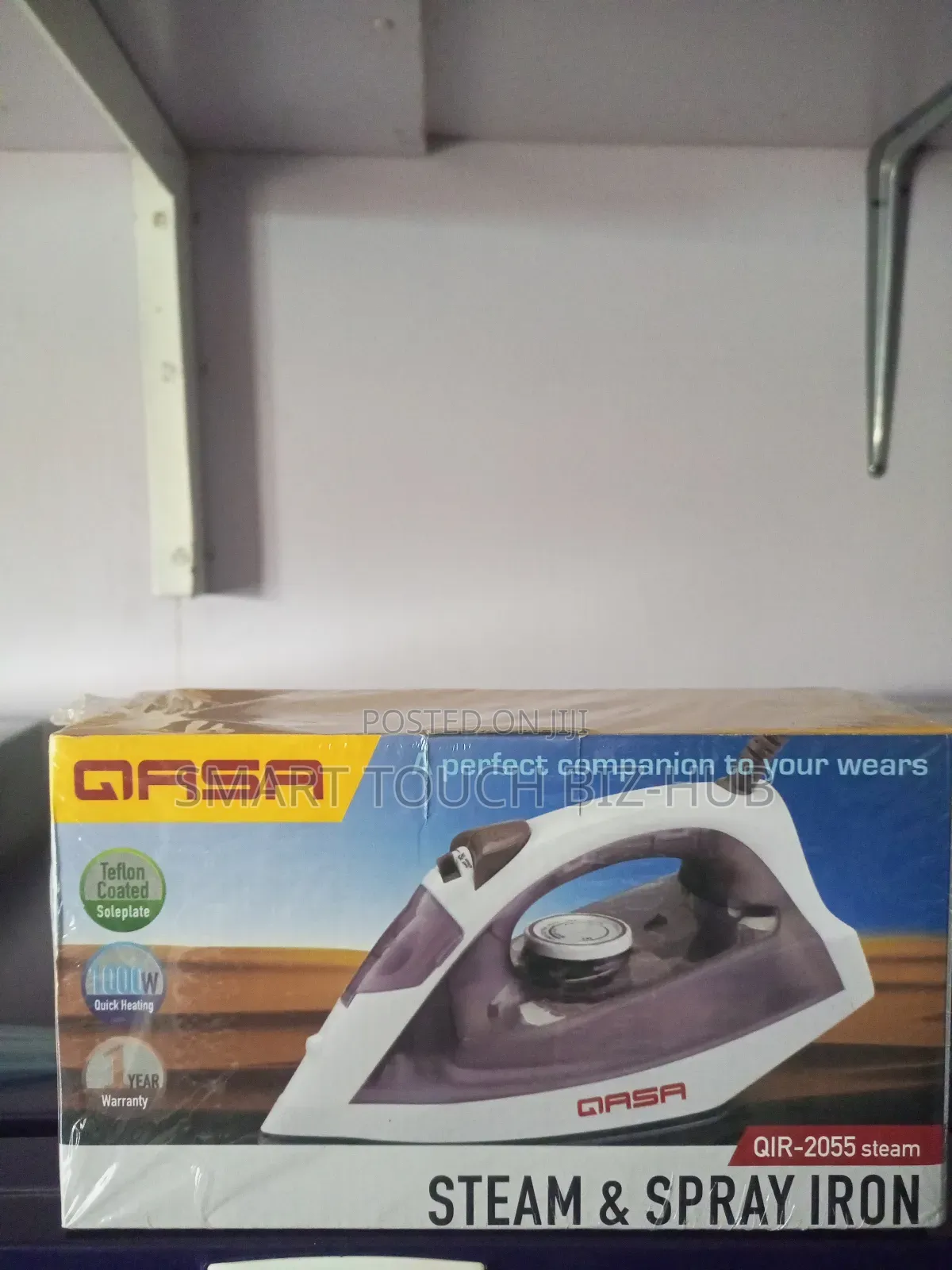 Qasa Steam Iron
