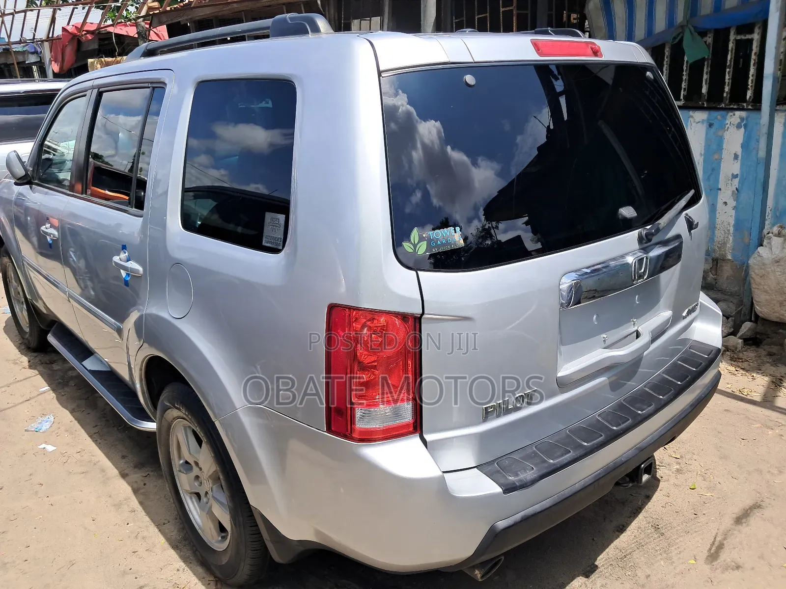 Honda Pilot 2011 Silver