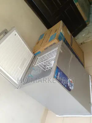 Powerful Cooling Midea 150L Chest Freezer -Hs-186cn