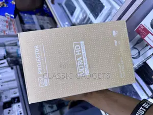 Led Source Ultra HD High Dynamic Range Projector HY300