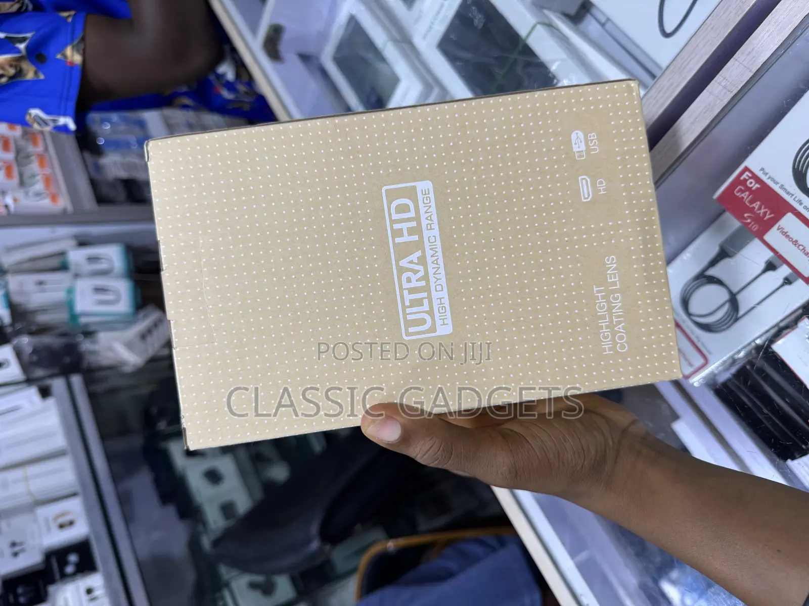 Led Source Ultra HD High Dynamic Range Projector HY300