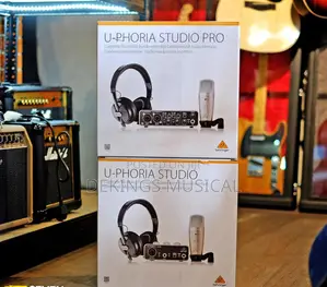 Behringer U-Phoria Pro Podcast /Recording Studio Bundle Pack