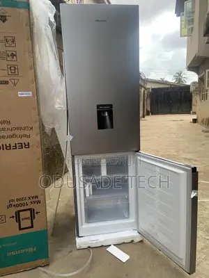 Frosty Hisense 35dcb-Rd 264L Refrigerator