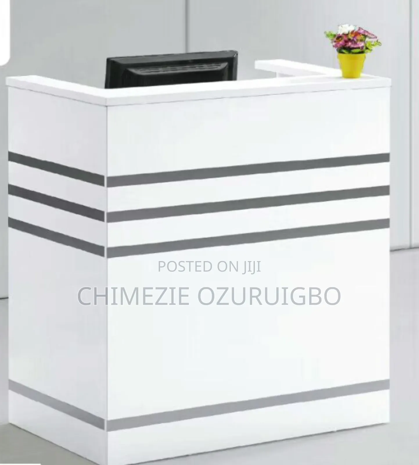 1 Meter White Office Reception Table/Desk