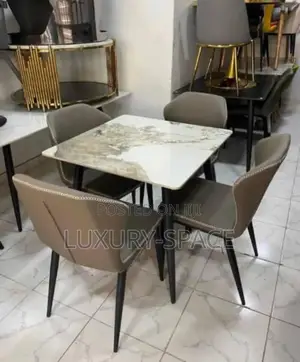 Modern Dining Set by 4