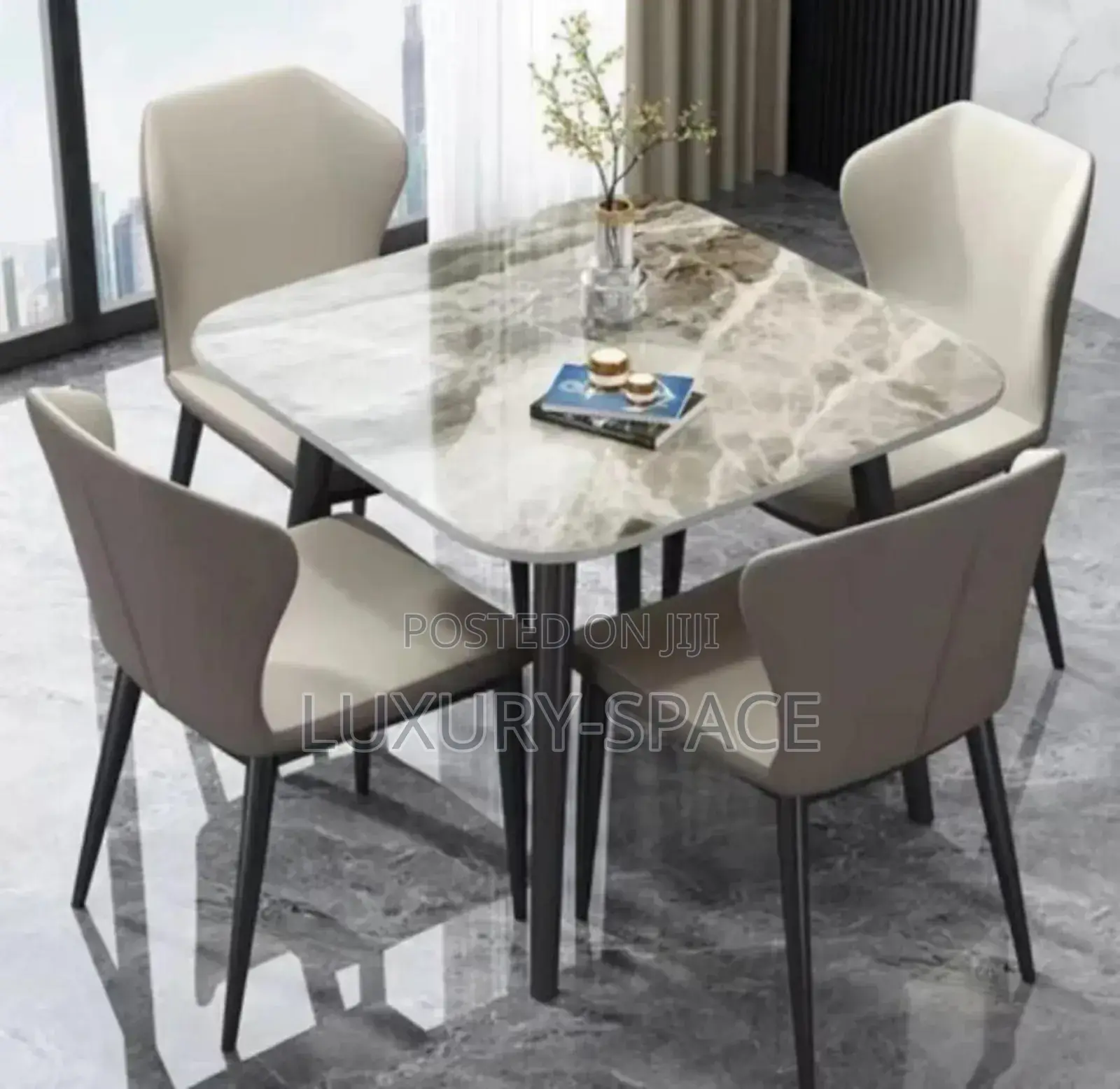 Modern Dining Set by 4