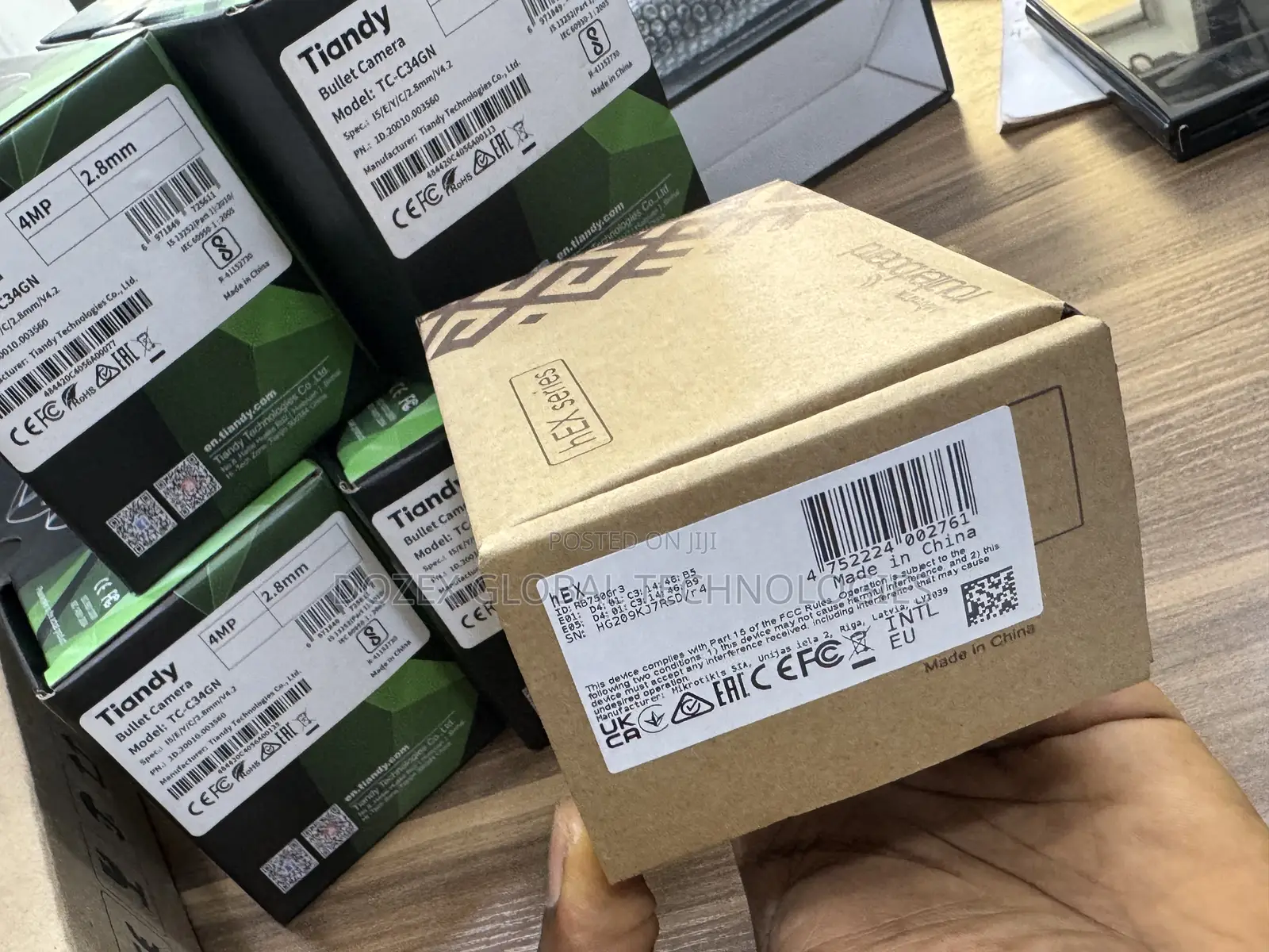 Mikrotik Rb750gr-3 Gigabit Router