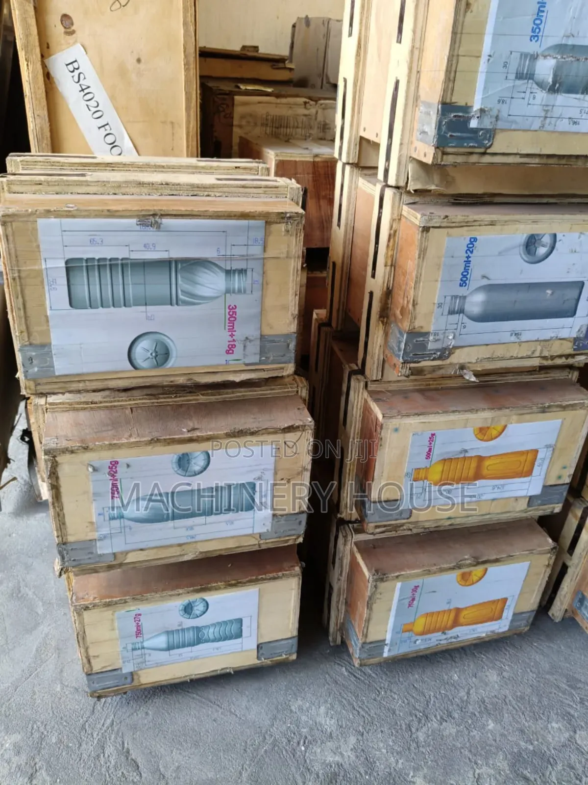 Plastic Bottles Mold