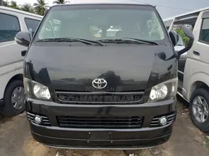 Photo - Toyota HiAce 2014 Black