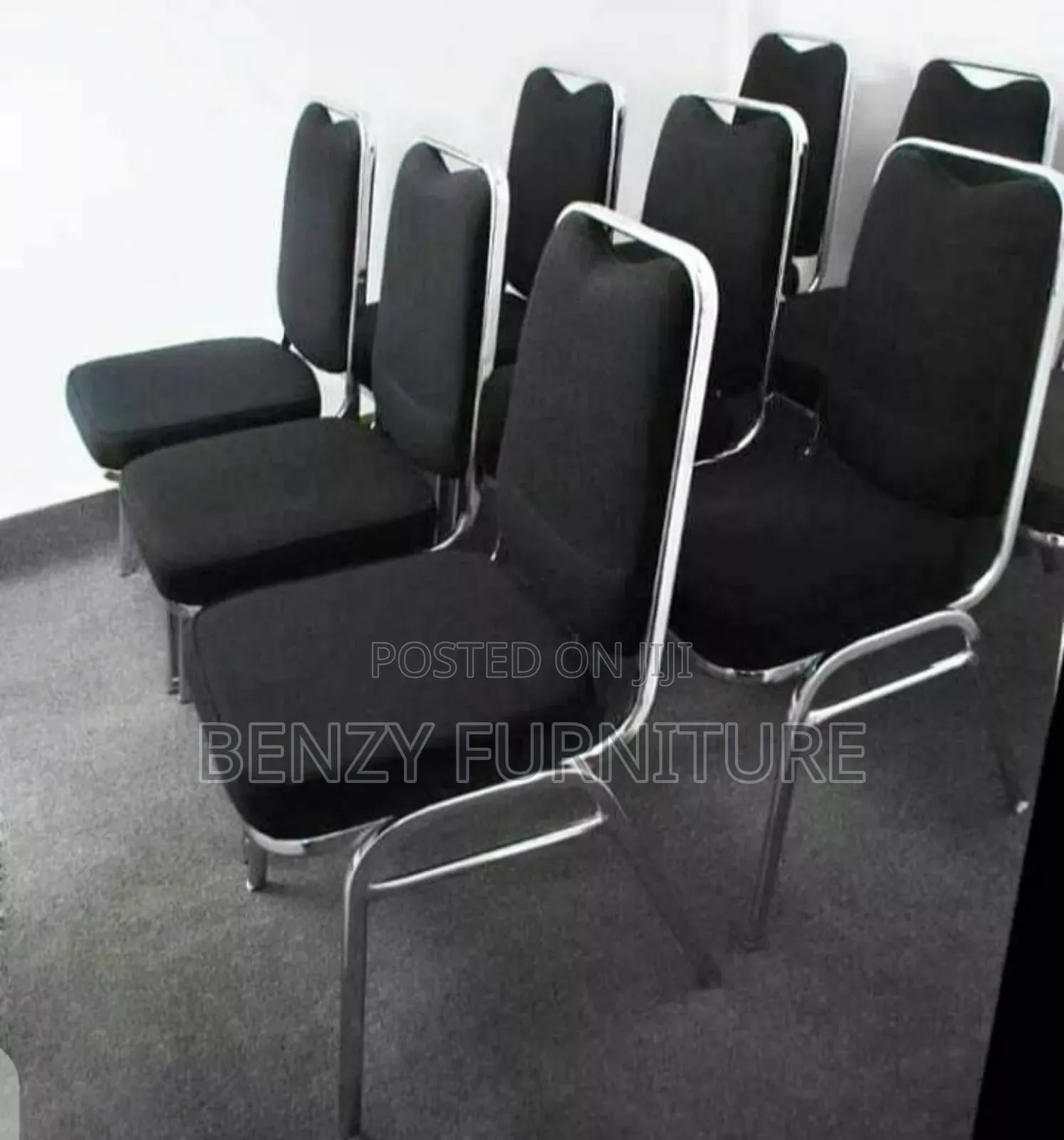 Diamond Banquet Chair
