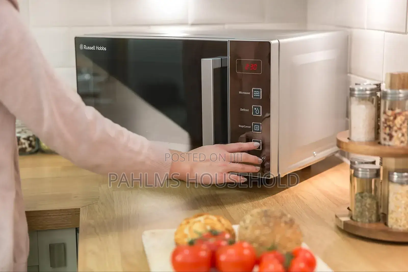 Russell Hobbs 23l Flatbed Microwave