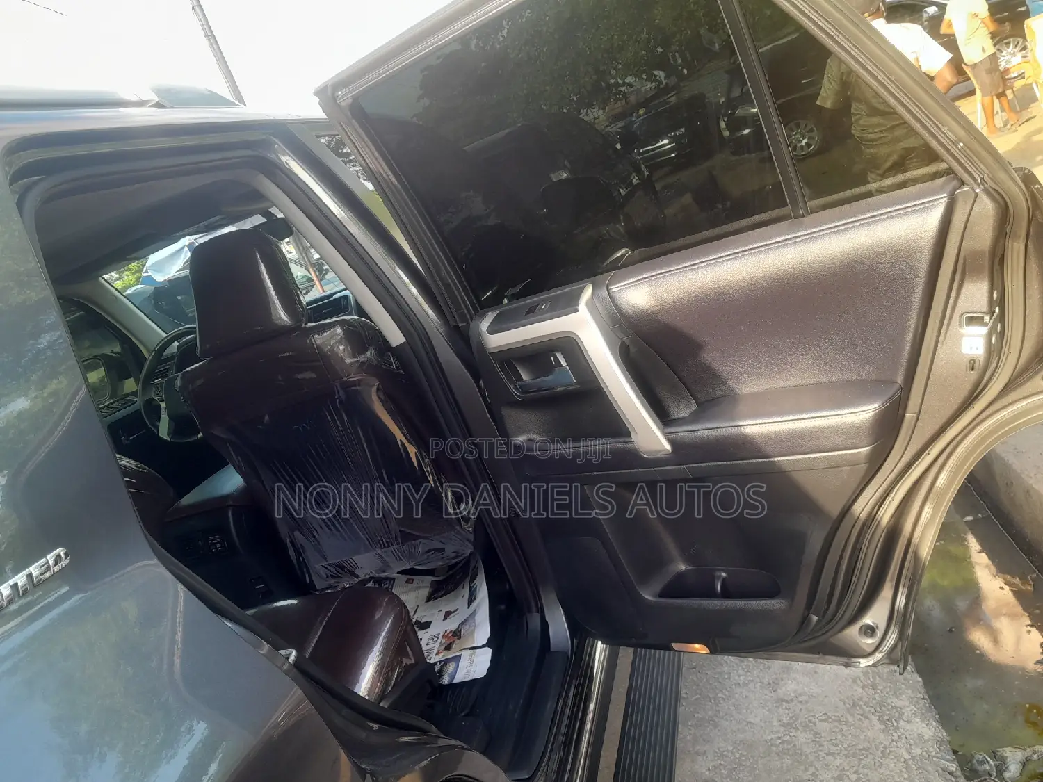 Toyota 4-Runner Limited 4x4 2019 Silver