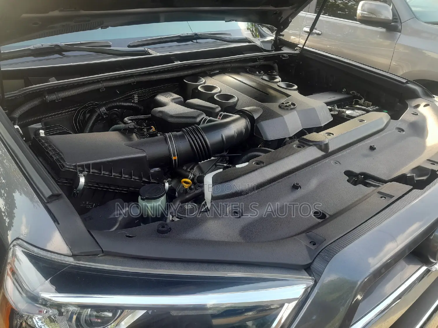 Toyota 4-Runner Limited 4x4 2019 Silver