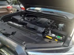 Toyota 4-Runner Limited 4x4 2019 Silver