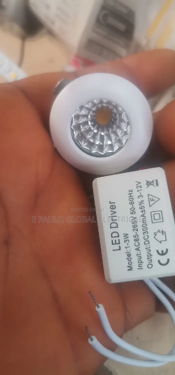 Shave Tv Light