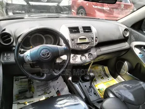 Toyota RAV4 2011 Black