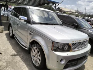 Land Rover Range Rover Sport HSE 4x4 (5.0L 8cyl 6A) 2012 Gray