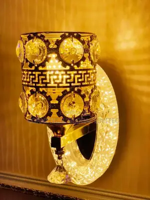 Modern Quality Luxury Crystal LED Wall Bracket Light