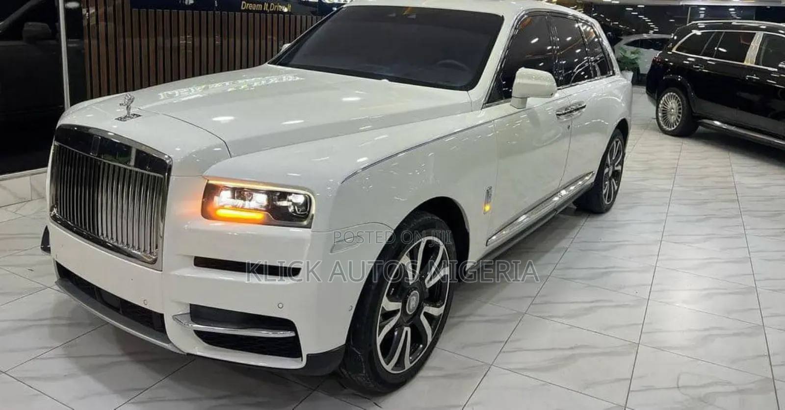 Rolls-Royce Cullinan Base 2022 White