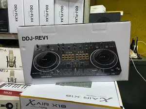Pioneer DDJ Rev 1 Serato Mixer