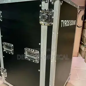 Professional 16 Units Amp Rack With Shock Absorber Covered
