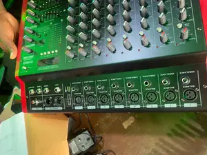 Yamaha 8 Channels Mixer Amplifier