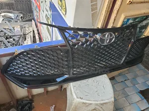 Front Bumper Grille Avalon 2022