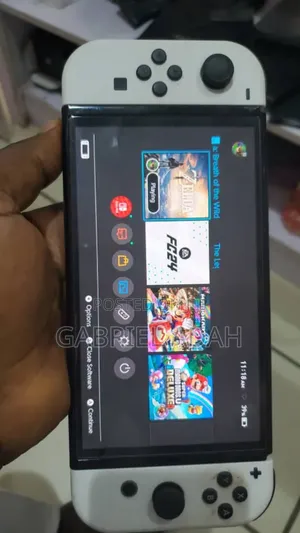 Nintendo Switch Hacked With Games Installed