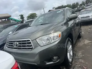 Toyota Highlander 2011 Gray