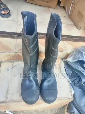Black Safety Rain Boot