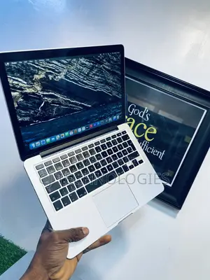 Laptop Apple MacBook Pro 2015 8GB Intel Core i5 SSD 256GB