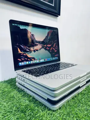 Laptop Apple MacBook Pro 2015 8GB Intel Core i5 SSD 256GB