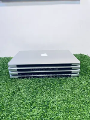 Laptop Apple MacBook Pro 2015 8GB Intel Core i5 SSD 256GB