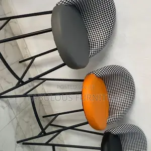 Quality 100% Padded Bar Stool / Studio Chair