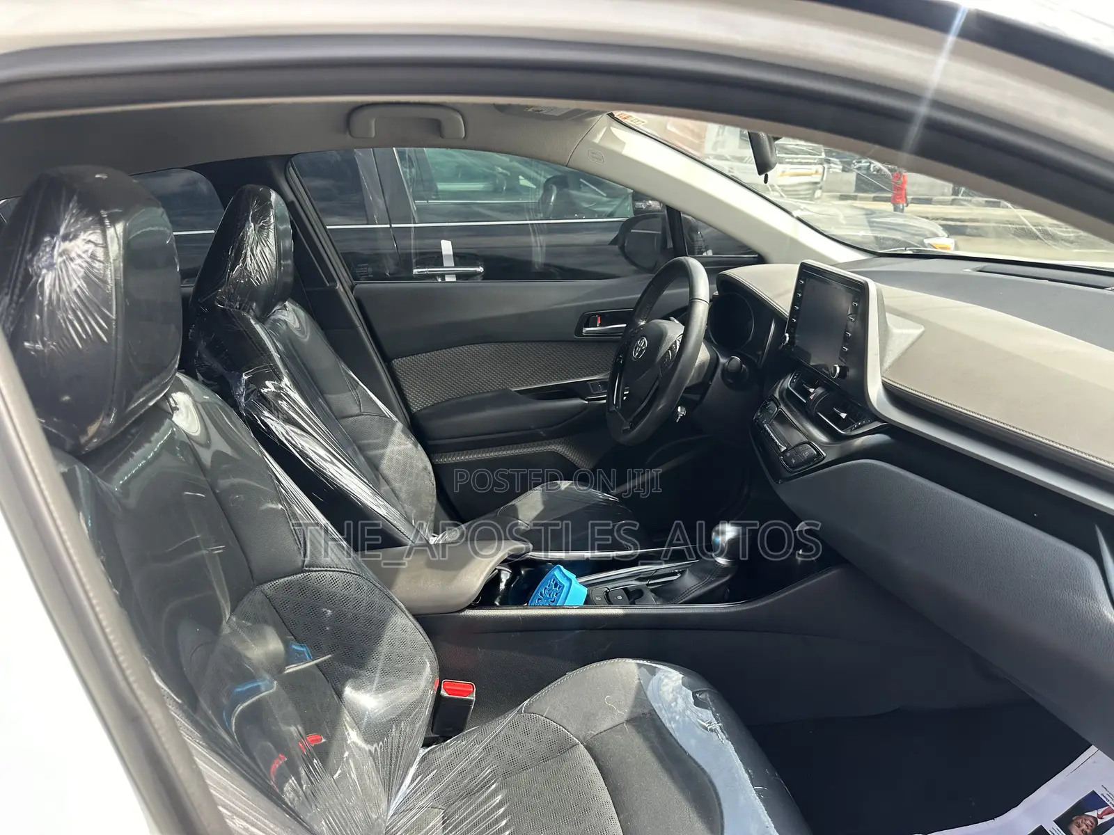 Toyota C-HR Limited 2021 White