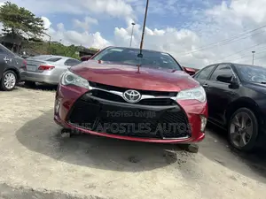 Toyota Camry 2016 Red