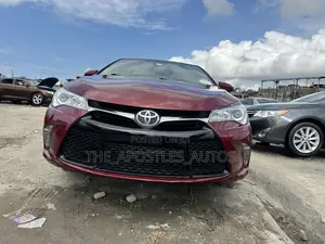 Toyota Camry 2016 Red