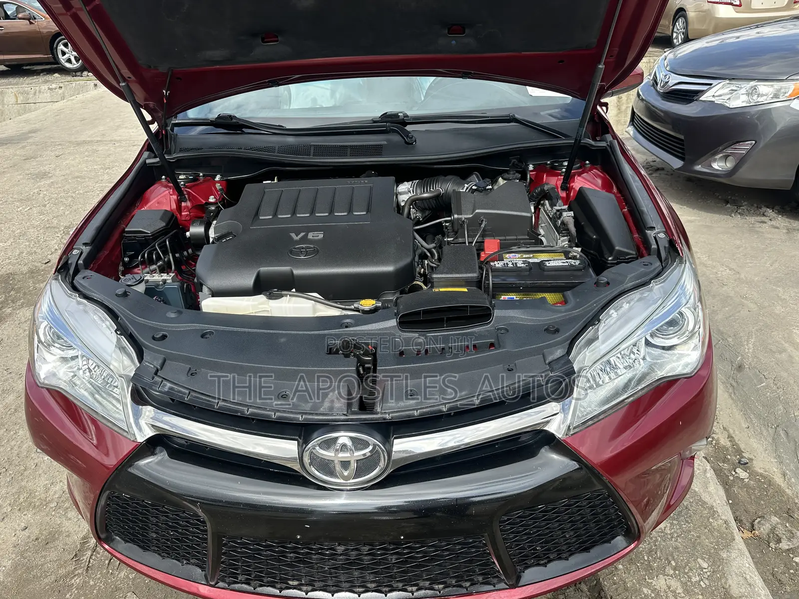 Toyota Camry 2016 Red