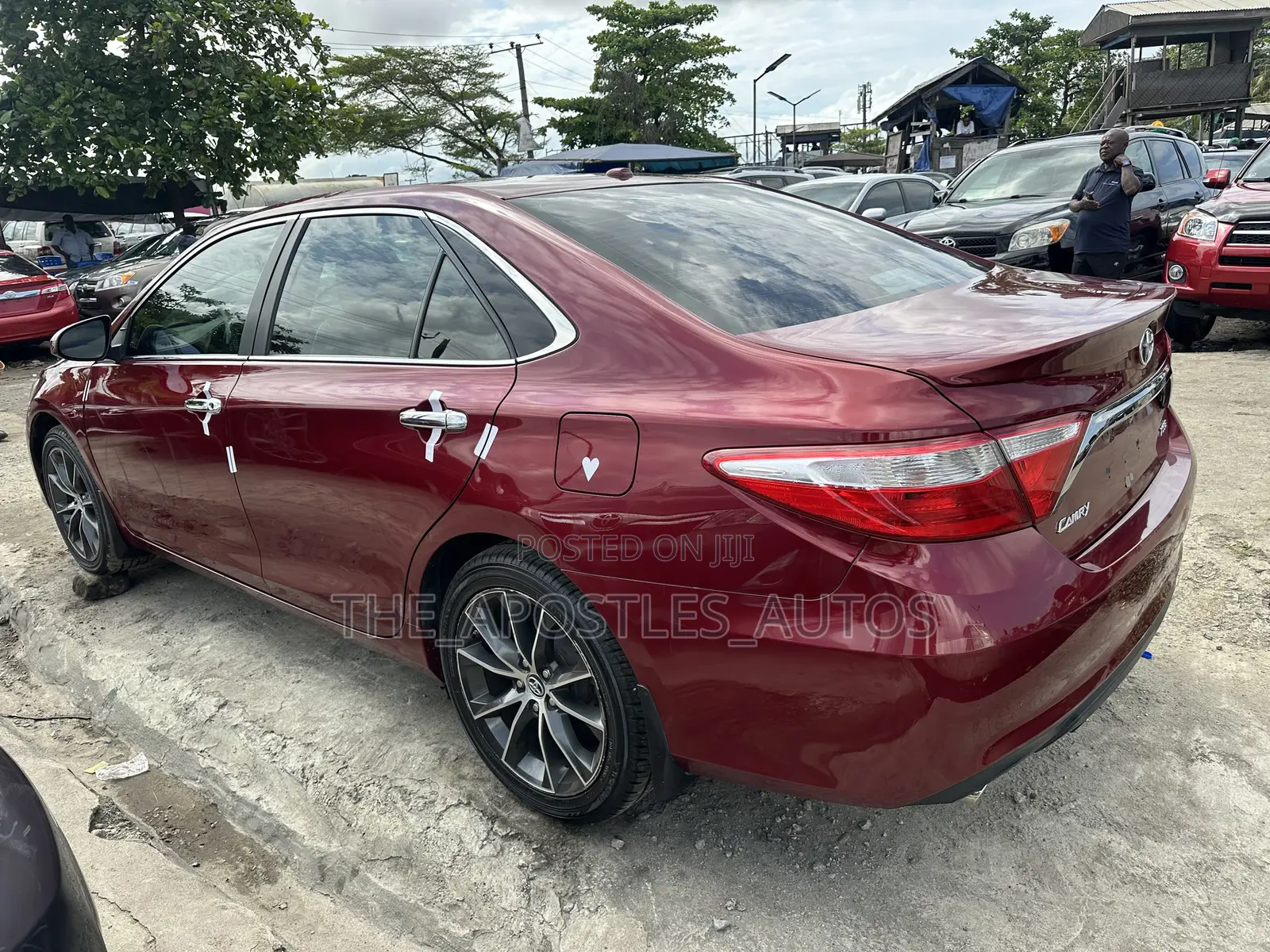 Toyota Camry 2016 Red