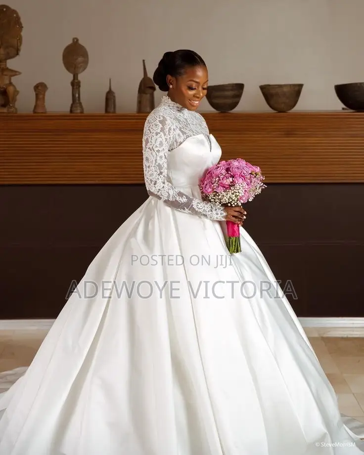 Wedding Dress/Gown