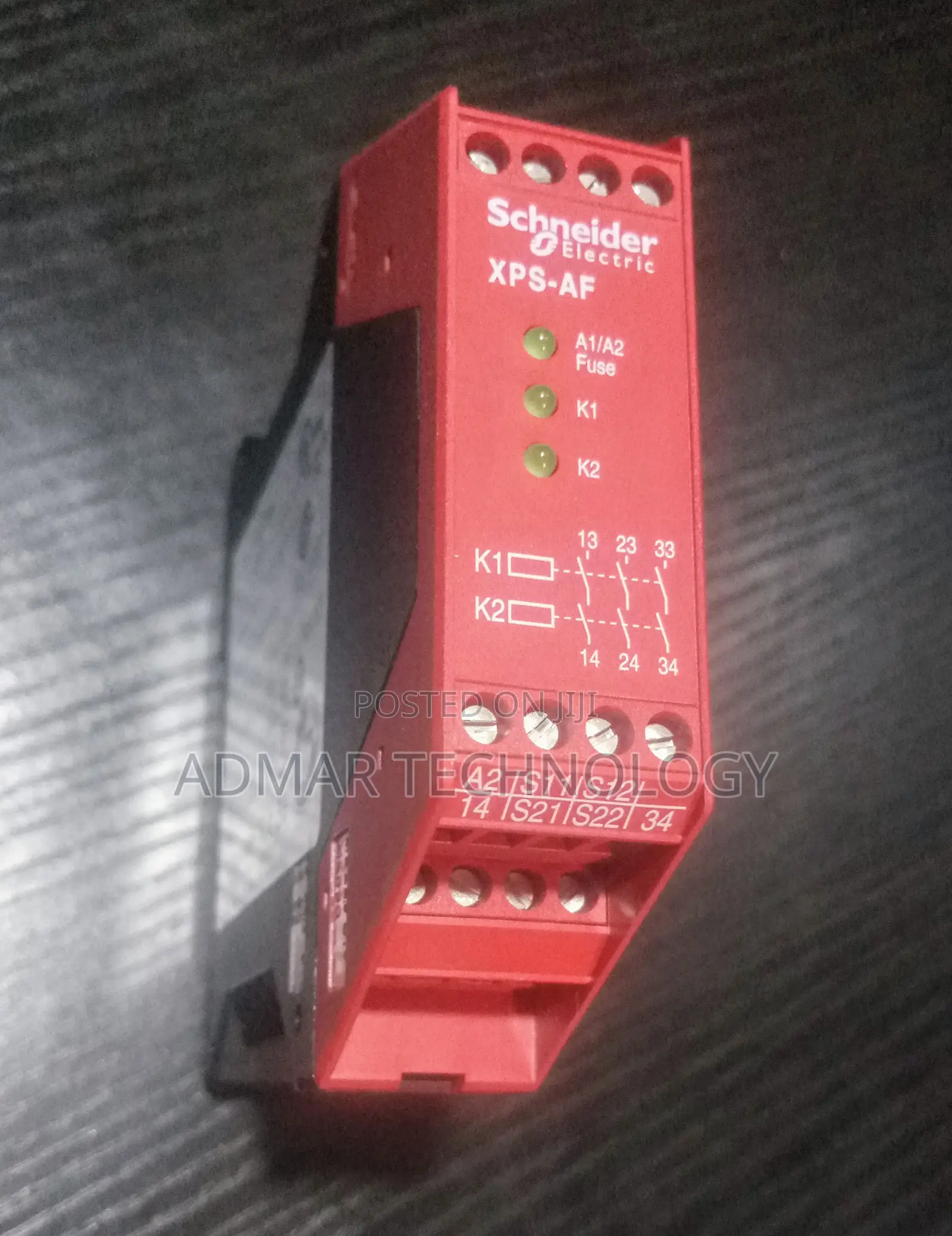Schneider XPSAF5130 Safety Relay