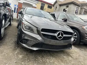 Mercedes-Benz CLA-Class CLA 250 4MATIC Sedan 2014 Gray